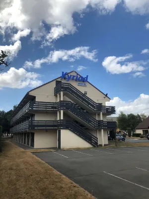 Kyriad Lille - Roncq Hotel in zona L'etable du bien etre