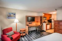 TownePlace Suites Baltimore BWI Airport - 3-Star