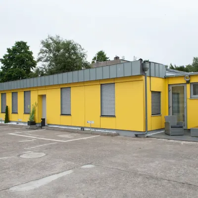 萊襖庫森市公寓 隆基爾查費爾道夫地鐵站附近的飯店