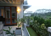 Capital Villa Hotels in Malabe