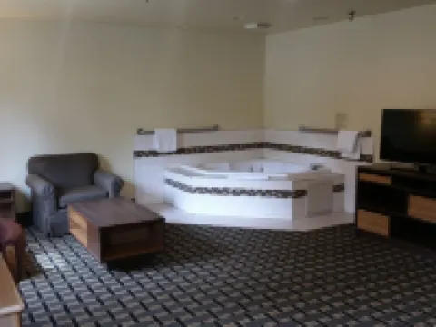 西弗吉尼亞惠靈溫德姆速8酒店 惠靈酒店