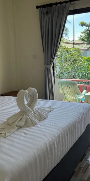 ห้องสแตนดาร์ด เตียงใหญ่ 1 เตียง