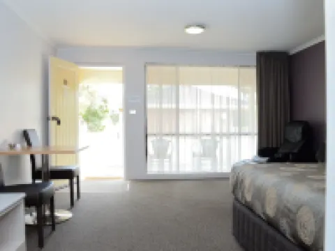 Sportsmans Motor Inn Hotels in Barooga