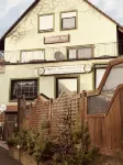 Landgasthof "Zum Schwarzen Roß" Hotels in Герсфельд