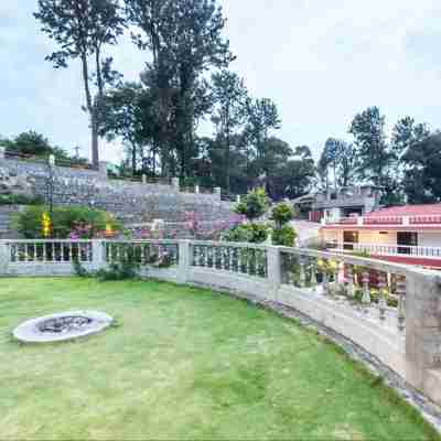 Summer House Resort Hotel Exterior