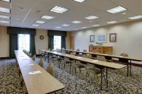 Hampton Inn & Suites Chincoteague-Waterfront Hotels in Chincoteague