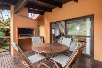 San Lameer Villa Rentals  2707
