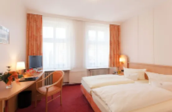 Hotel Benn Hotels near Spandau