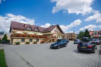 Hotel Kantoria - parking