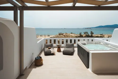 Almiriki Naxos Beachside Living - boutique