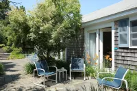 Pleasant Bay Village Resort Hotel di Chatham