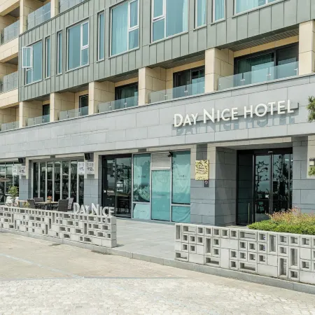 Daynice Hotel