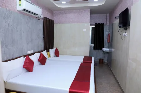 Hotel Skv Residency Отели рядом с достопримечательностью «Sri Mukeshwara Swamy Temple, Sri Kalahasti»