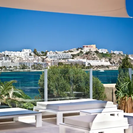 Ryans Ibiza Apartments - Only Adults