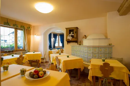 Meublè Cima Bianca Garni Отели в г. Бормио