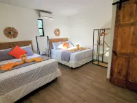 Casa Maya Hotels in El Sunzal