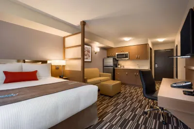 Microtel Inn & Suites by Wyndham Ladysmith Oyster Bay Các khách sạn ở Chemainus