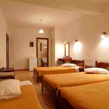 Hotel Orfeas Rooms