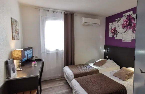 瑪拉伊斯塞納河畔羅米利中心酒店