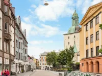 Breeze Hotel Victoria Các khách sạn gần Kløverhuset