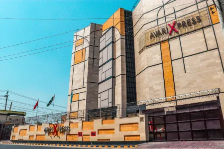Avari Xpress Hotel - Multan