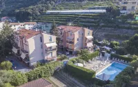 Residence Holidays