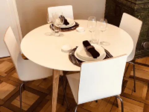 Top city center location by Airhome Hotéis em Zug