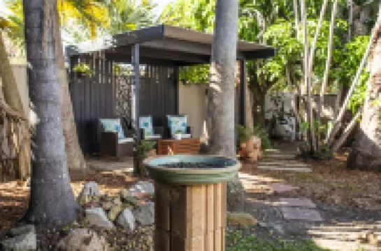 Ainslie Manor Guest House