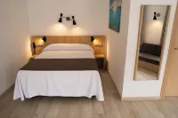 Sunside Ibiza Studios - Only Adults- Formerly Known As Central Park Hotels near Caló des Moro