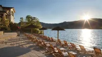 Walnut Beach Resort - ติดทะเล