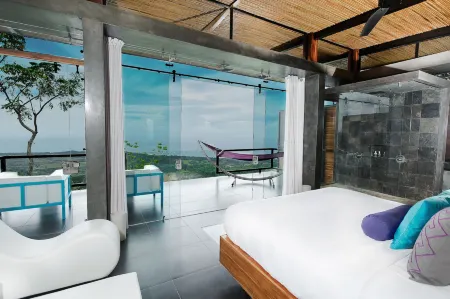 Kura Boutique Hotel Member of the Cayuga Collection