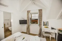 Heritage Hotel Dea Hvar - 4 Sao