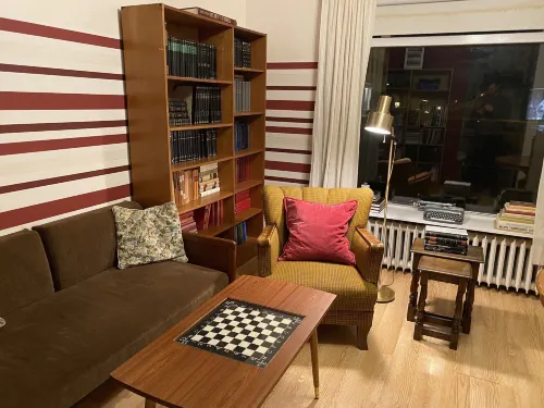 The Bookstore Family Apartment - Frühstück