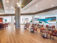 Iberostar Waves Bouganville Playa Hotels in Costa Adeje