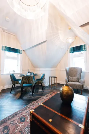 Bank Apartments Отели рядом с достопримечательностью «Barry's Amusements»