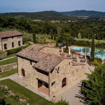 Poggio Cennina Resort & I Borghi Della Selvaccia
