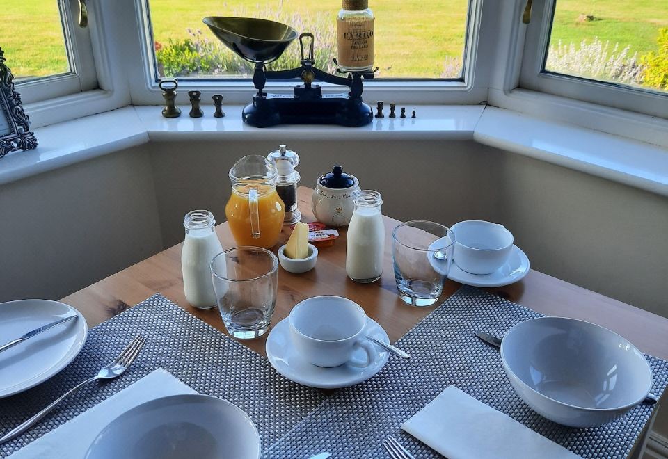 The Moorhead Bed & Breakfast - Housity
