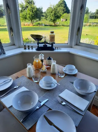 The Moorhead Bed & Breakfast Отели в г. Уитчерч