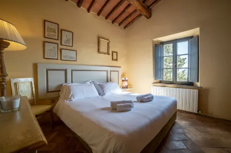 Borgo Argenina Отели рядом с достопримечательностью «San Giusto in Salcio»