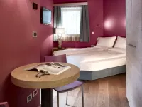 カラー ホーム スイート アパートメンツ プレダッツォのホテル