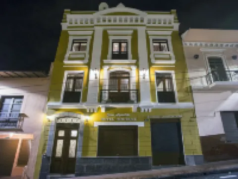 Hotel Colonial San Agustin Hotels near Carondelet Palace