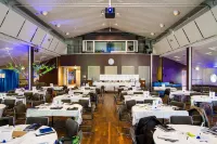 Aronsborgs Konferenshotell Hotels in Bro