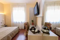 PRIMAVERA Hotels in Stresa