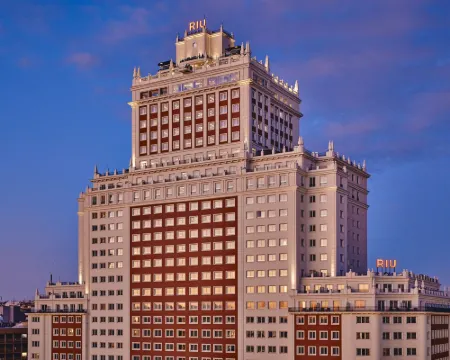 Riu Plaza España โรงแรมในมาดริด