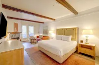 SONOMA VALLEY INN, TAPESTRY COLLECTION BY HILTON - 발코니