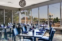 Holiday Inn Peterborough-Waterfront