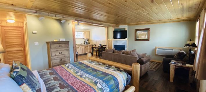 Salida Inn & Monarch Suites Hotels in Chaffee County