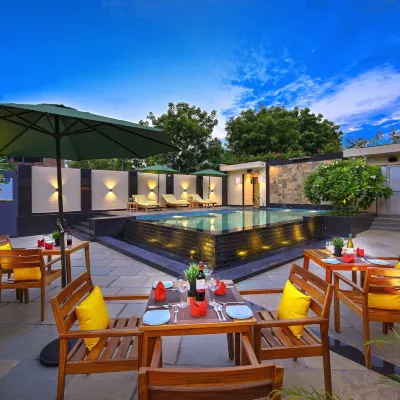 Royale Sarovar Portico Agra Hotels near Taj Ganj