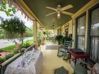 Carrier Houses Bed & Breakfast Hotels in Rutherford County