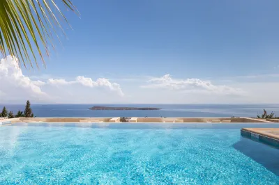 Calme Boutique Hotel - Adults Only Hôtels à : Chrissi Akti